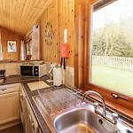 26 Dukes Meadow בית נופש *