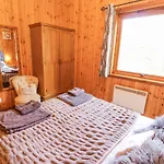 בית נופש 26 Dukes Meadow Ellonby