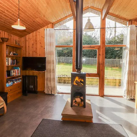 26 Dukes Meadow Ellonby