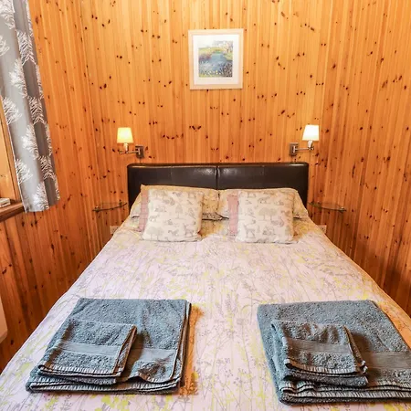 בית נופש 26 Dukes Meadow Ellonby